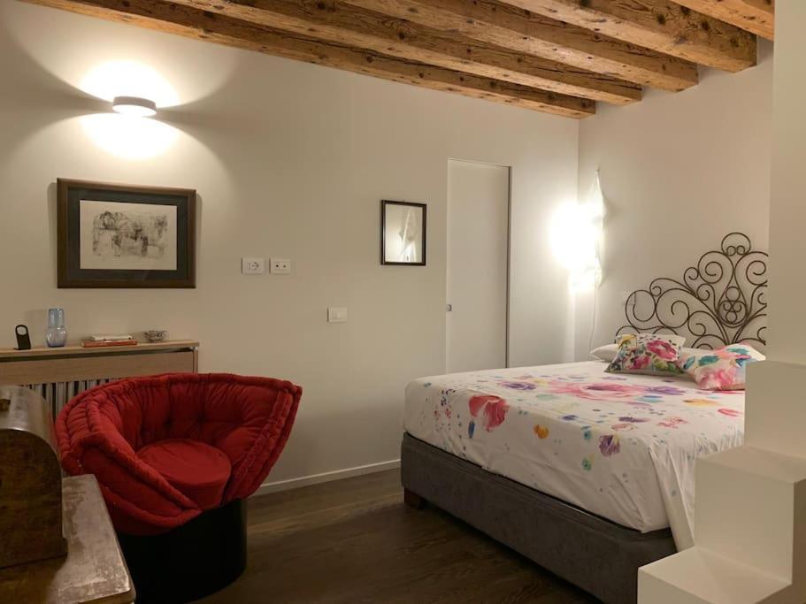 Appartement Ospizio Delle Donzelle à Venise Extérieur photo